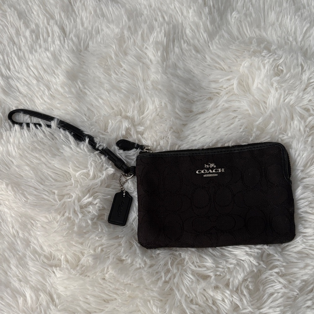 Coach Signature Black Wristlet